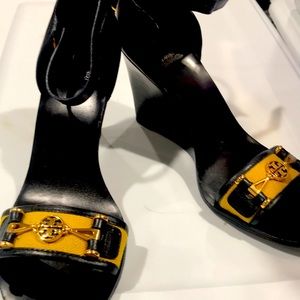 COPY - COPY - COPY - Tory Burch black shoes size 10